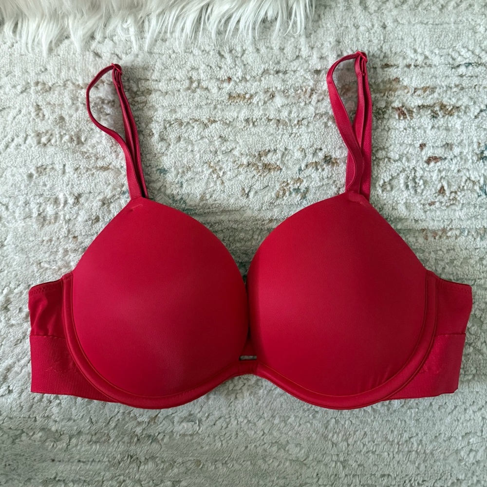 PINK Victoria's Secret Red Wear Everywhere Super Push-Up Bra